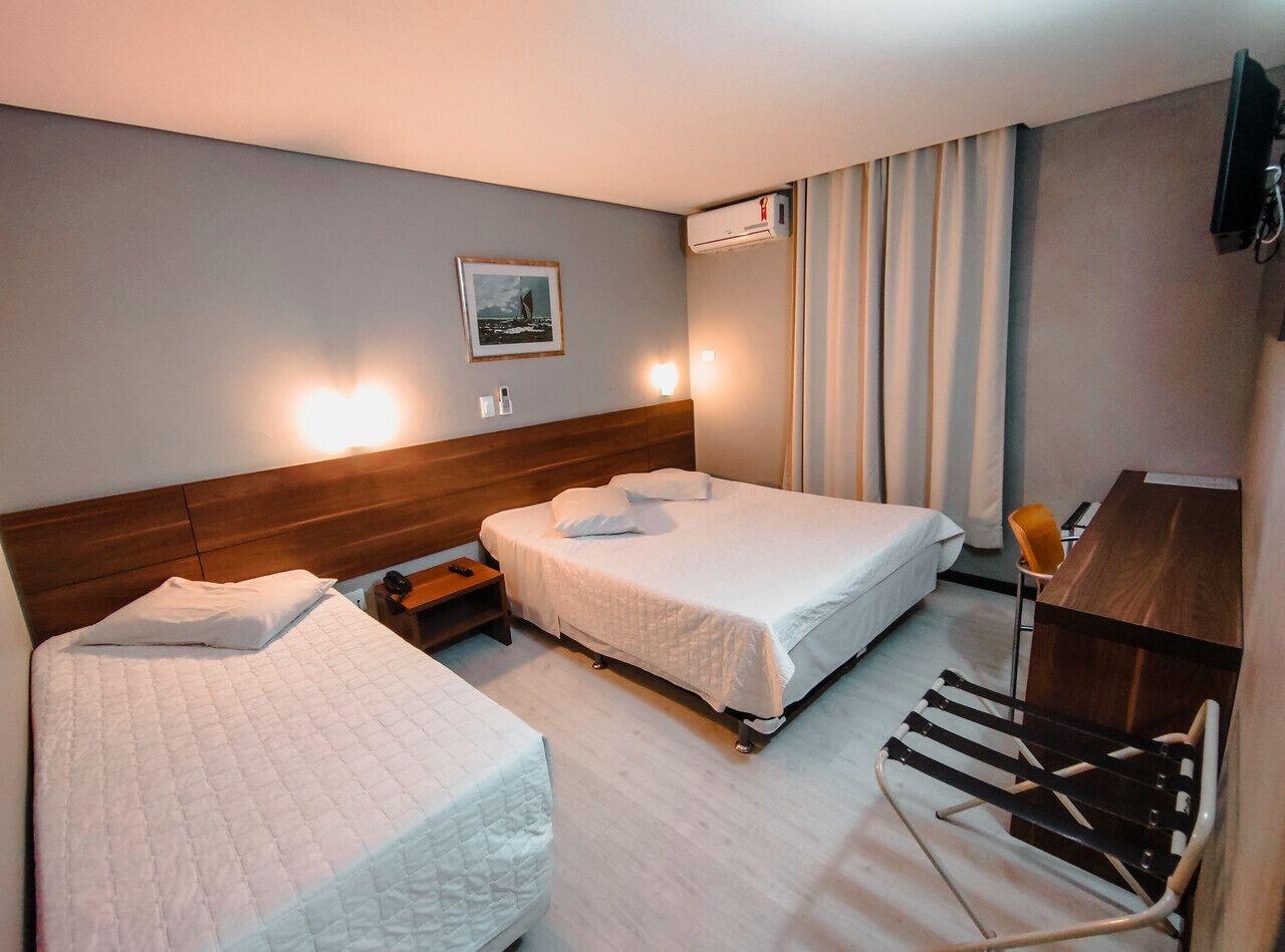 Granville Hotel Curitiba Buitenkant foto