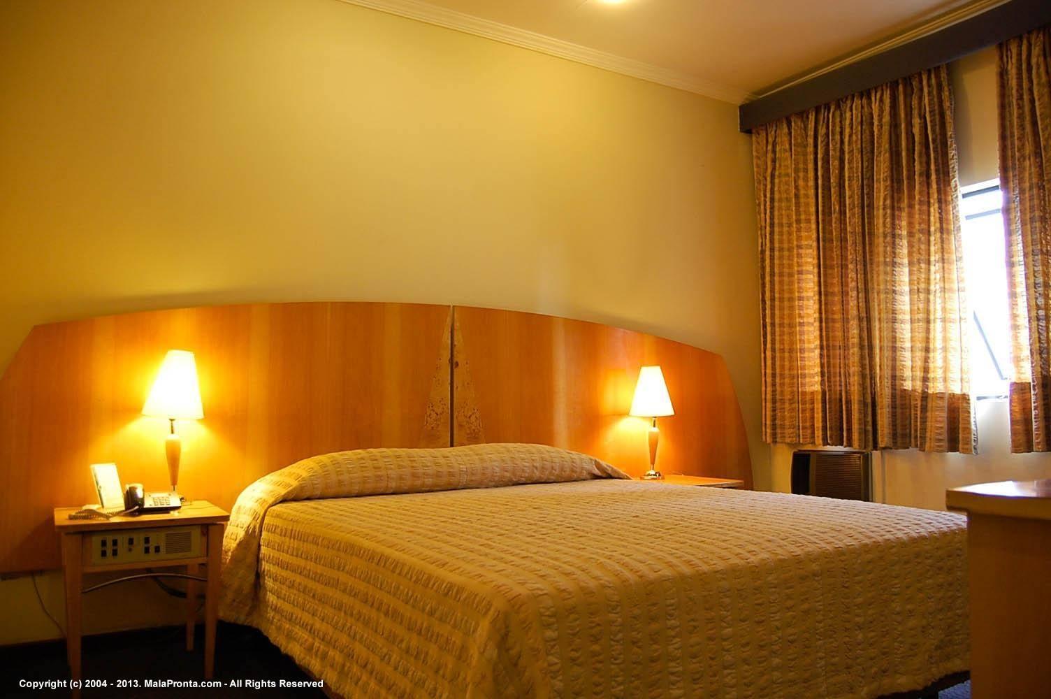 Granville Hotel Curitiba Buitenkant foto
